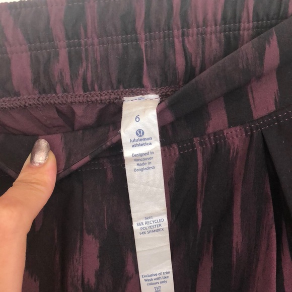 Lululemon Track Pants - sz 6 - Picture 4 of 7